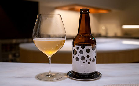 どんな料理にも寄り添うROCOCOは長いコース料理のほどよいアクセントに